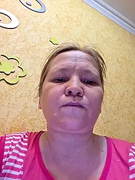 -Kathrine kit- online show from November 10, 1:50 pm