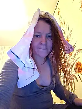 -Kathrine kit- online show from November 21, 3:25 pm