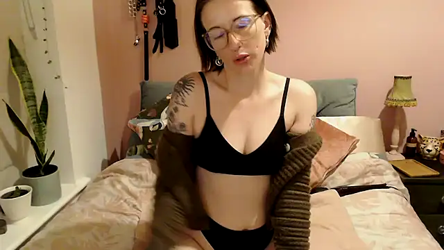 BlaireBarbi online show from November 3, 6:56 pm