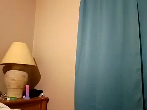 wetnwildforyou online show from December 13, 7:53 pm