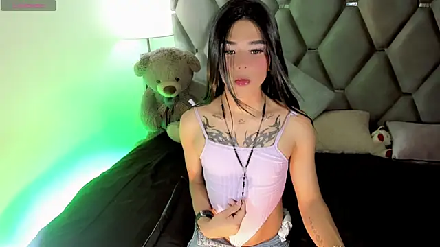 yaneycam online show from January 14, 10:48 pm