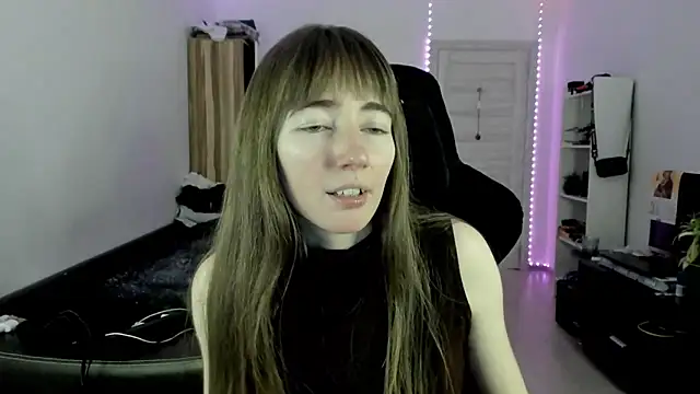 bekkawell online show from November 30, 4:44 pm