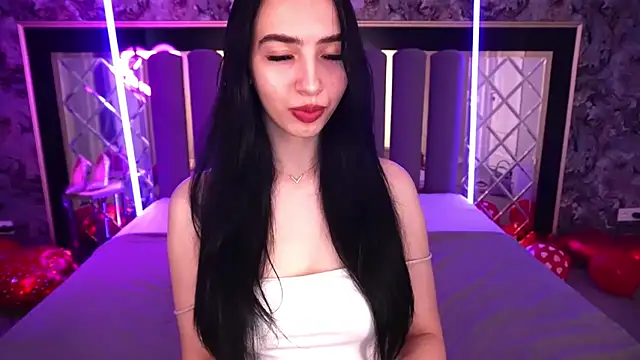 WildKittenX  online show from February 13, 7:43 am