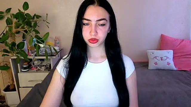 WildKittenX  online show from June 11, 3:58 am