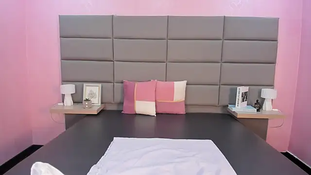 Qeen blackk online show from October 4, 10:03 pm