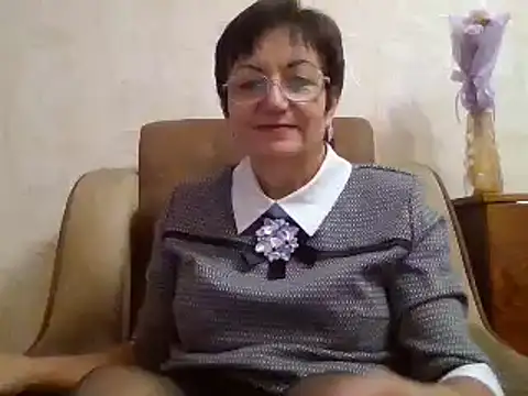 Lota5821 online show from October 3, 3:39 pm