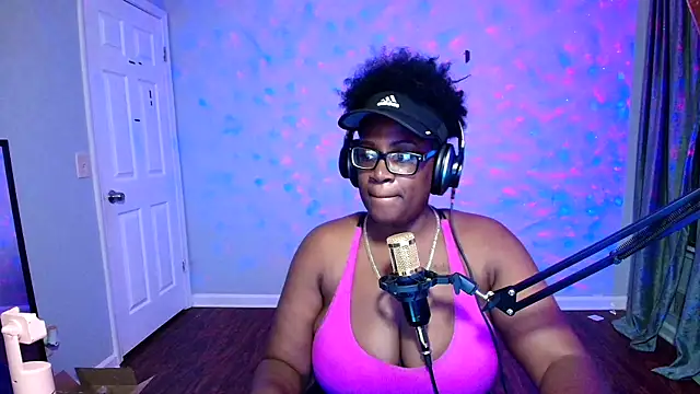 lovelyenigma365 online show from March 22, 1:55 am