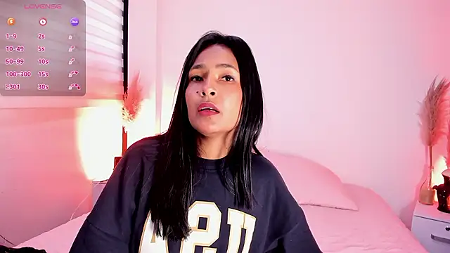 Fernanda liie  online show from March 26, 12:40 pm