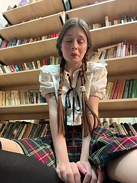 mmelicious online show from December 1, 5:55 am