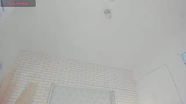 Emilly wilson  online show from November 14, 1:11 pm