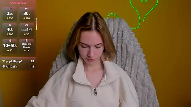 Fiona Night online show from December 17, 12:31 pm