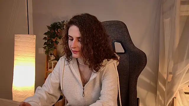 OliviaMcClean online show from February 16, 6:41 pm