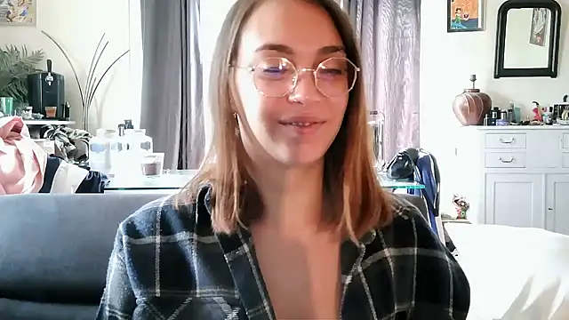  little blake online show from October 8, 8:18 am