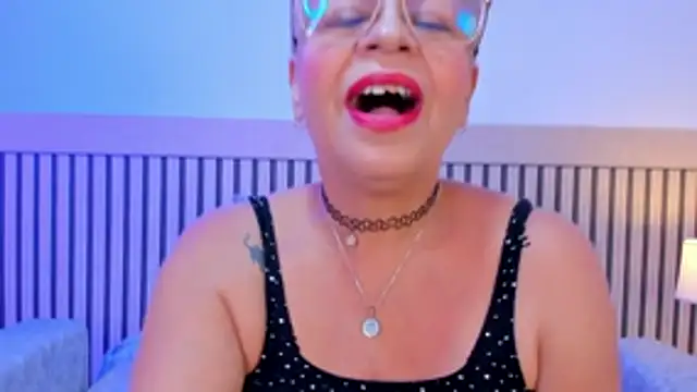 Lucy Milf 68 online show from November 24, 11:12 am