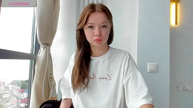 Snapshot of dinky__emily chatting on October 15, 5:43 am dinky  emily online show from October 15, 5:43 am