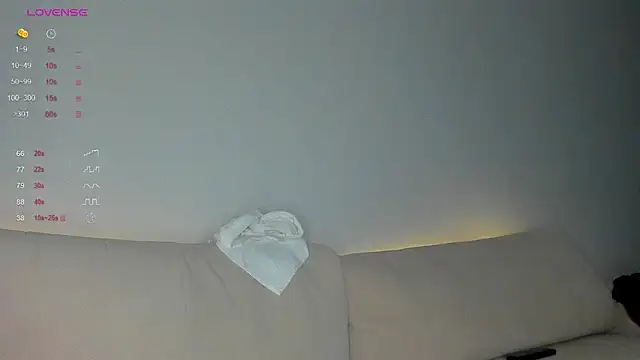 Snapshot of dinky__emily chatting on October 8, 5:39 pm dinky  emily online show from October 8, 5:39 pm