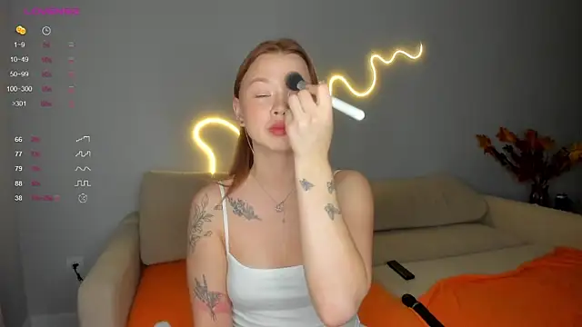 Snapshot of dinky__emily chatting on September 26, 5:21 pm dinky  emily online show from September 26, 5:21 pm