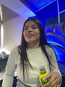 sofia 23x online show from December 3, 7:49 pm