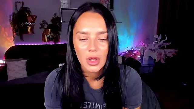 DanaSincere online show from July 19, 5:20 am