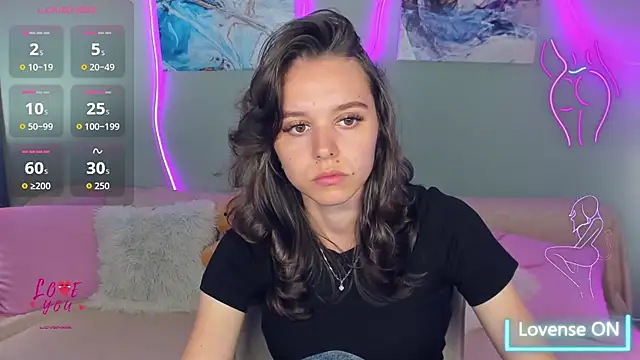 EmelyMason online show from June 26, 6:14 am