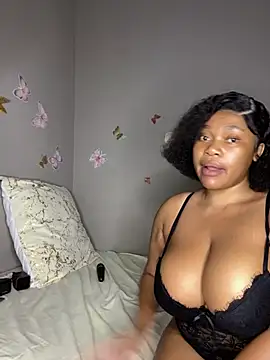 Beyoncex05 online show from February 10, 10:24 pm