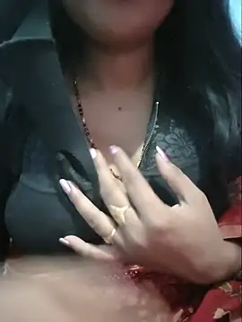 Sexyradha  online show from July 5, 5:35 am