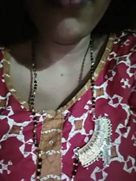 Sexyradha  online show from June 11, 5:21 pm
