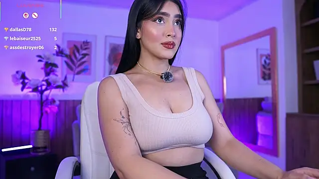 JulesBenett online show from February 21, 11:44 am