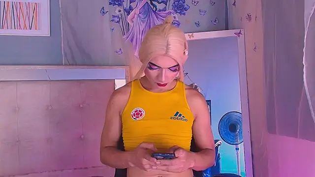 Emily Castillo 1 online show from May 9, 5:31 am