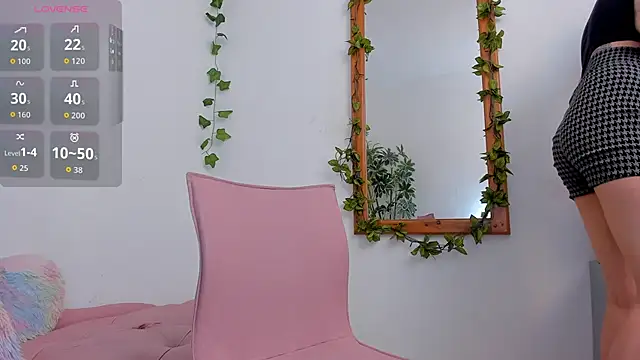 SaskiaGrendel online show from April 1, 12:22 am