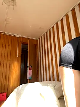 floooohv online show from October 14, 8:11 pm