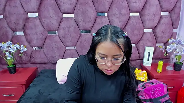  Violeta 18 online show from November 24, 3:30 am