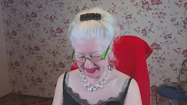 Maya Mayflower online show from February 14, 3:19 am