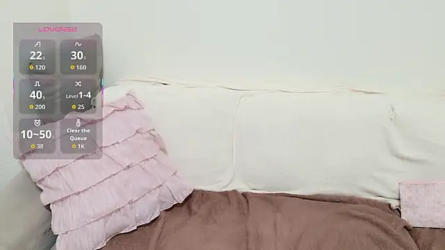 pppYukaqqq online show from January 14, 11:48 am