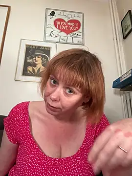 VeraaFlynn online show from April 21, 11:06 am