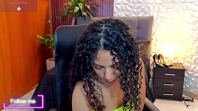 Sasha rd online show from March 25, 1:36 pm