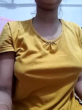 sexy-trisha1 online show from March 28, 11:25 pm