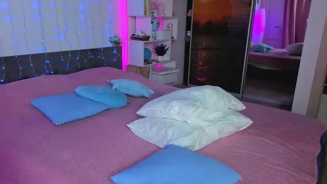 Bella Garcia online show from November 14, 4:45 am