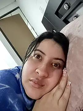 mialorents online show from February 3, 12:32 pm