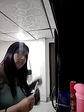 mialorents online show from September 14, 10:40 pm