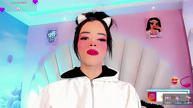 Nina Keyli online show from March 3, 8:15 pm