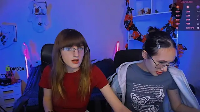 mona cloud online show from October 28, 8:03 pm