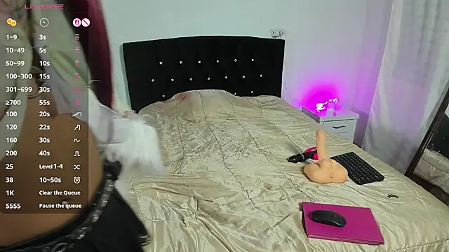 verodaza online show from March 18, 12:59 am