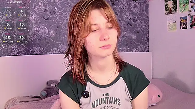 Cute Cate404 online show from April 19, 1:38 am