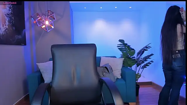 Snapshot of Catalina_Santhana chatting on October 13, 11:57 am Catalina Santhana online show from October 13, 11:57 am