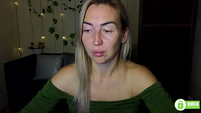 Kiss julli88I online show from September 27, 5:31 pm