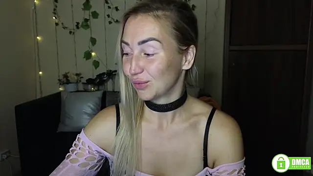 Kiss julli88I online show from September 12, 5:42 pm