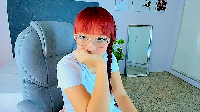 Snapshot of sharon_rosse__ chatting on October 8, 12:20 pm sharon rosse online show from October 8, 12:20 pm
