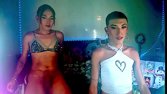 KimberlyXtreme online show from December 18, 7:18 pm