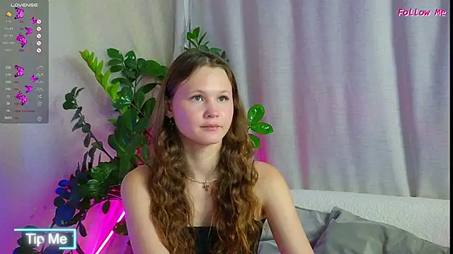 Snapshot of AmeliRoyse chatting on September 8, 5:23 pm AmeliRoyse online show from September 8, 5:23 pm